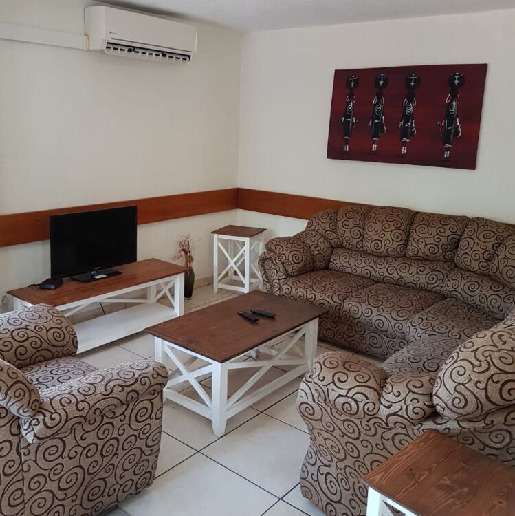 Lounge in a Cabana Mio duplex